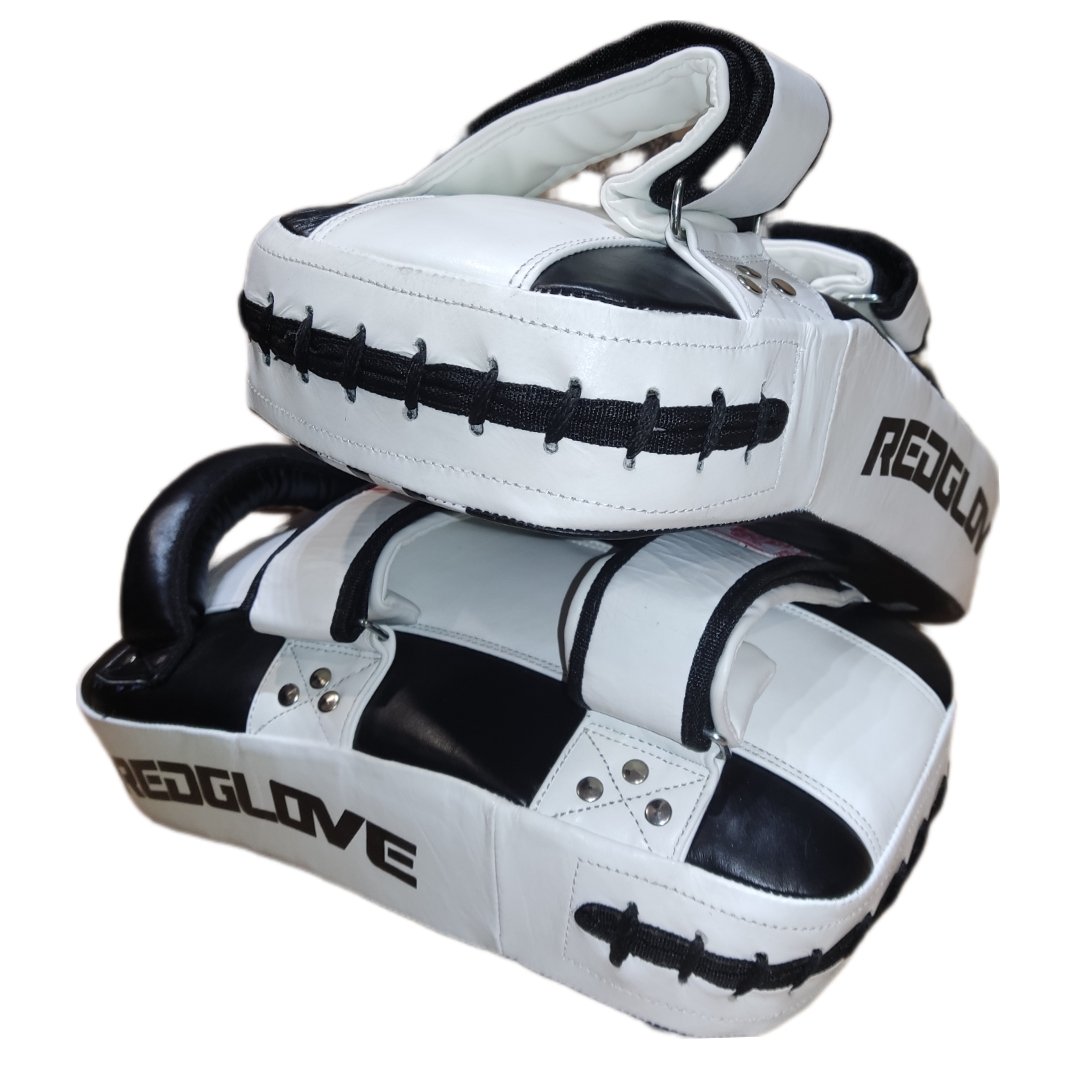 Paos Kick Boxing - Muay Thai Curvos - Redglove 